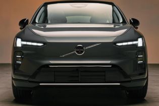 Head-on shot of new Volvo EX60 EV smooth front fascia with emblem