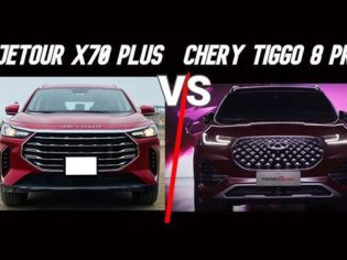 Side-by-side comparison: JETOUR X70 PLUS (red SUV, left) vs. CHERY TIGGO 8 PRO (maroon SUV, right). Head-on shots of both vehicles, with "VS" text between them.