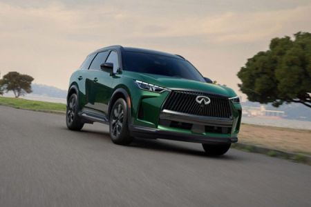 Side profile view of 2026 INFINITI QX60 exterior showcasing sleek design