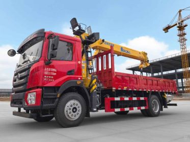 Dongfeng Huashen VX with XCMG 12-ton 5-section Crane Truck actual photos 2
