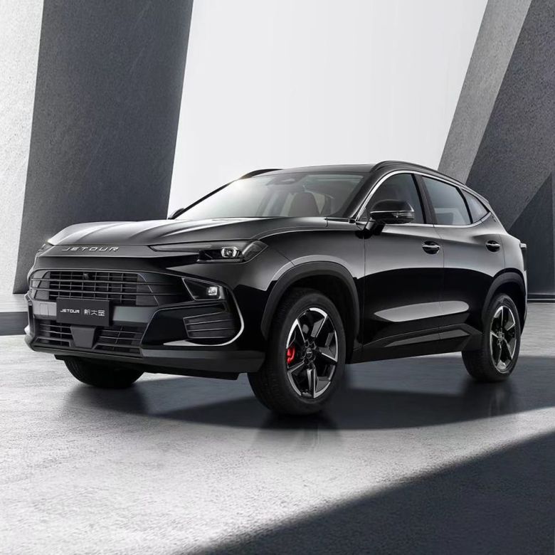 A black Jetour Dashing SUV in a modern, minimalist space.