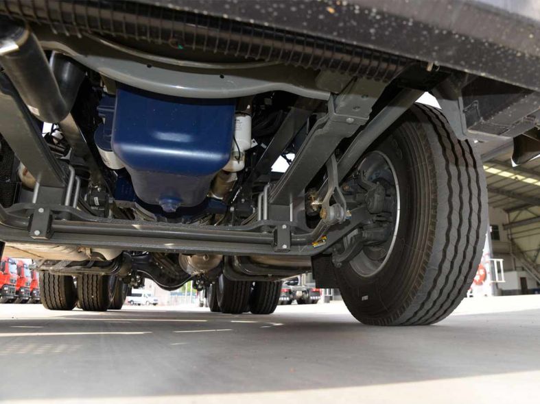 chassis of HOWO TX Tractor 460 Horsepower 6x4 Tractor Truck