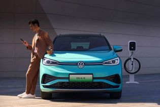 2025 Volkswagen ID.4 Front Elevation