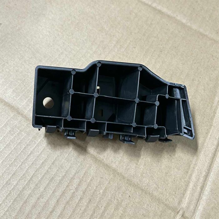 Changan NEVO A05 Front Bumper Mounting Bracket Internal Structure