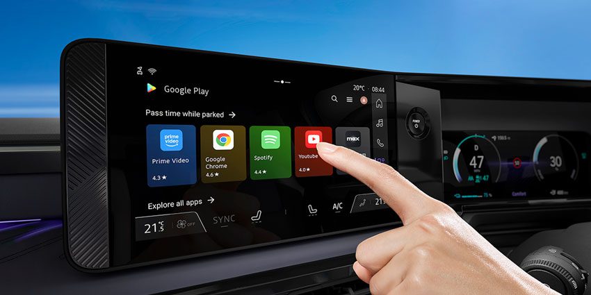 2025 Nissan Micra Entertainment Features