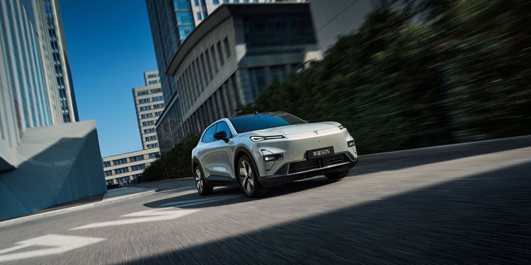 The best electric car to buy in 2025 - Deepal S05 2026
