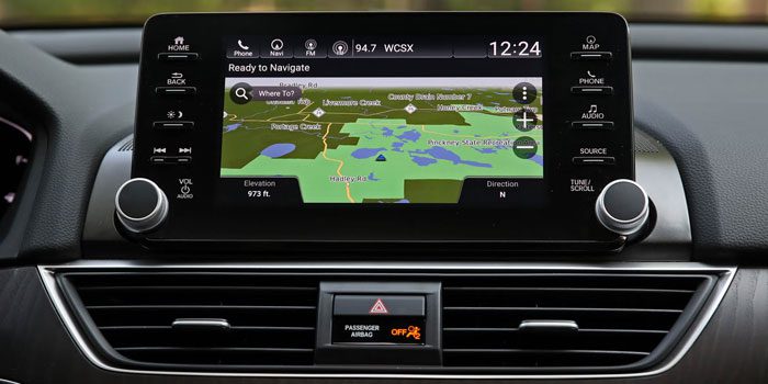 2018 Honda Accord center console screen