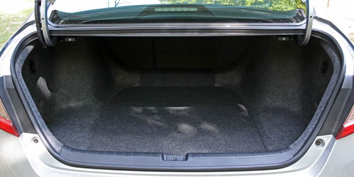 2018 Honda Accord trunk