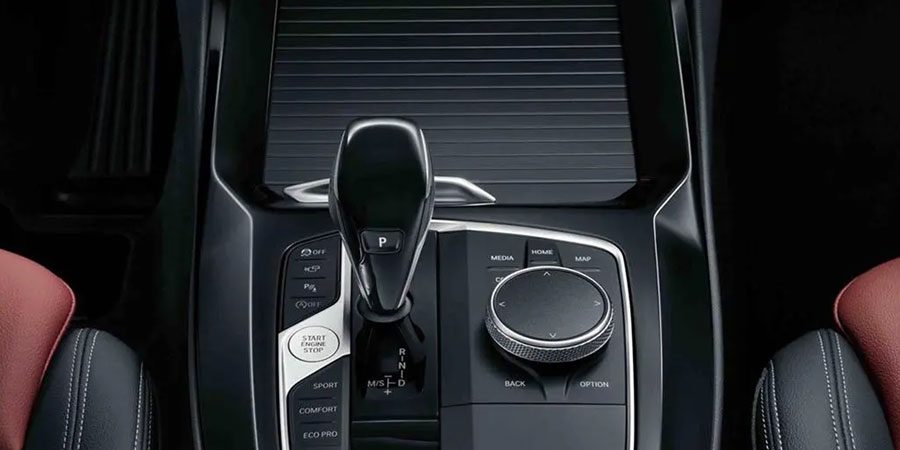 2022 BMW X3 gear shift lever