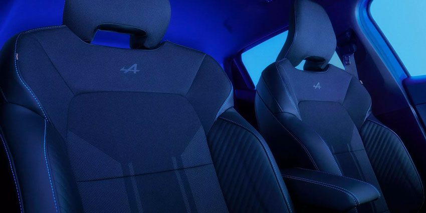 Close-up of Clio 5 seats