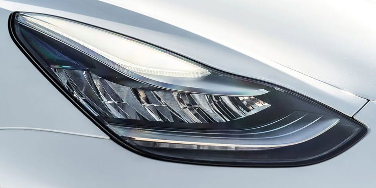 Close-up of the headlights of the 2022 Tesla Model 3