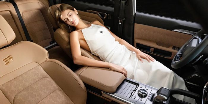 Jetour T2 front seats