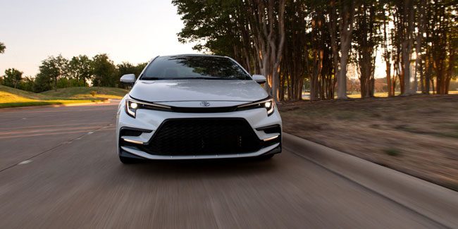 2024 Toyota Corolla XSE Front Elevation