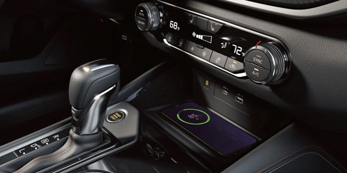 2025 Nissan Altimas wireless charging pad
