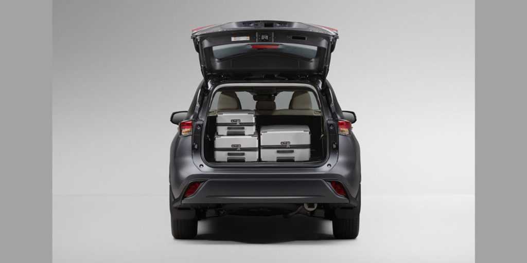2025 Toyota Highlander trunk