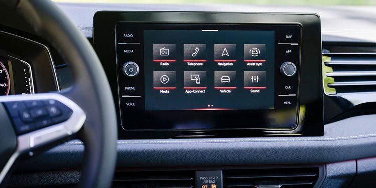 2025 Volkswagen Jetta center console screen