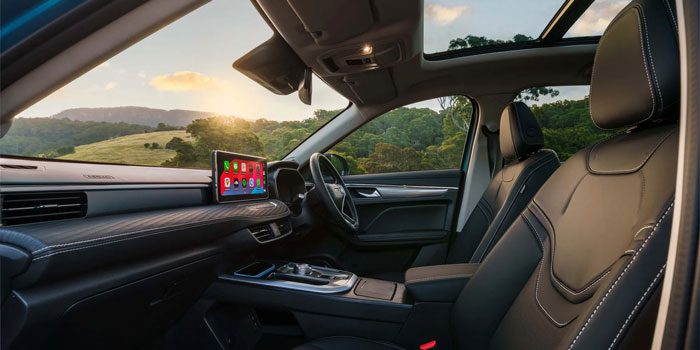 Haval Jolion front seats and interior