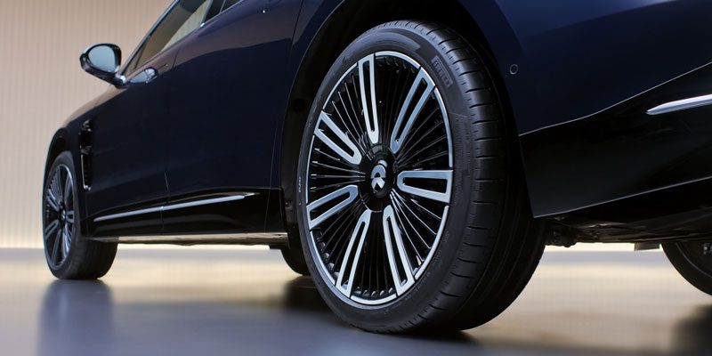 NIO ET9 rear-wheel steering