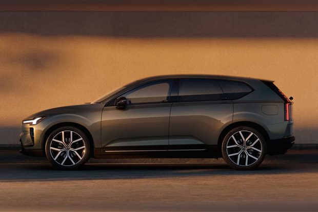 2026 Volvo EX60 Profile Shot