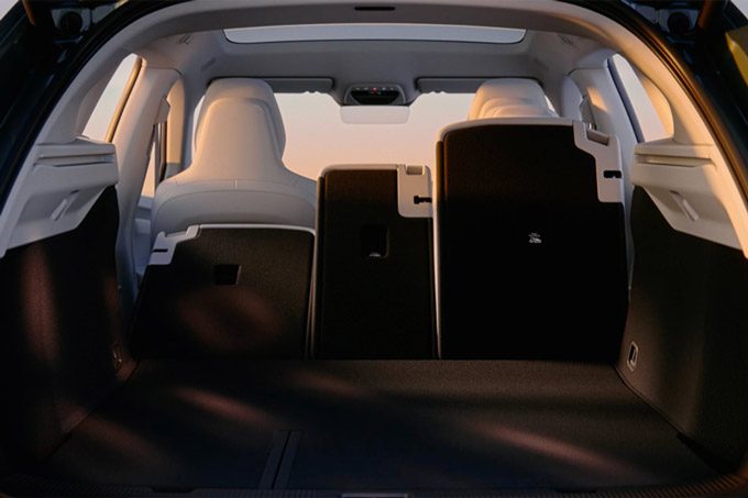 2026 Volvo EX60 trunk space