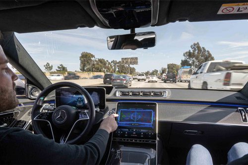Mercedes-Benz's Drive Pilot system