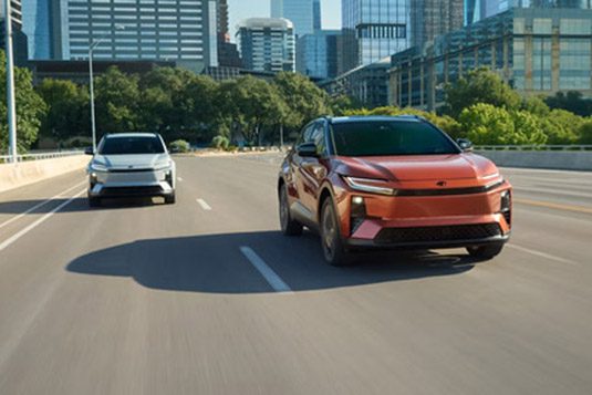2026 Toyota C-HR XSE Rolling Shot