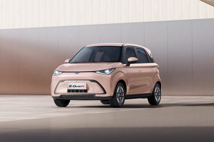 Kaiyi E-QUTE 04 Front Three-Quarter