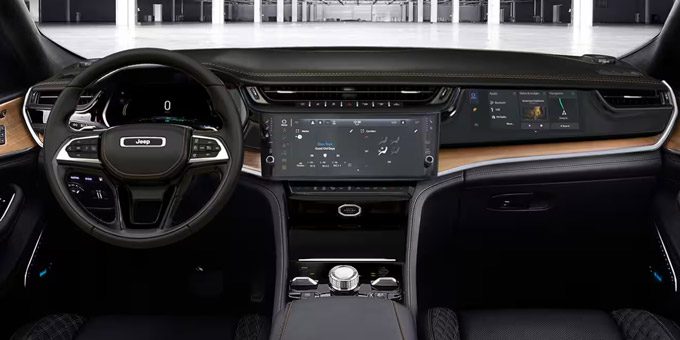2026 Jeep Grand Cherokee Interior Shot