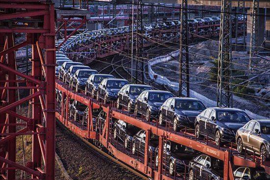 International automobile and rail transport