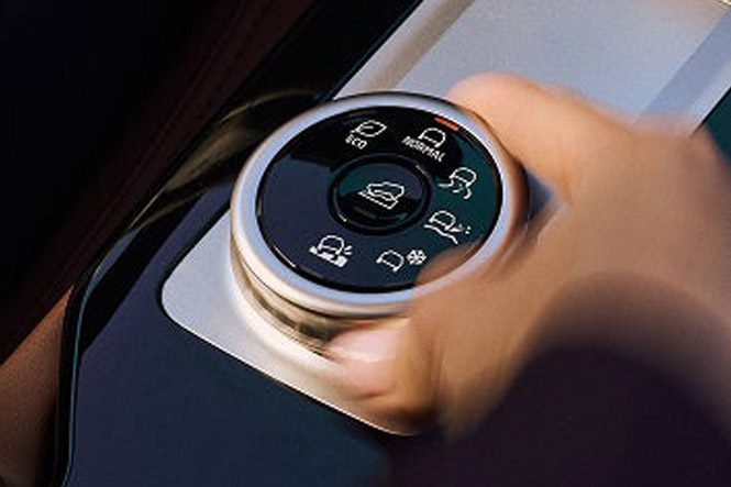 Close up on the Drive Mode Selector in the 2026 Mitsubishi Outlander SUV