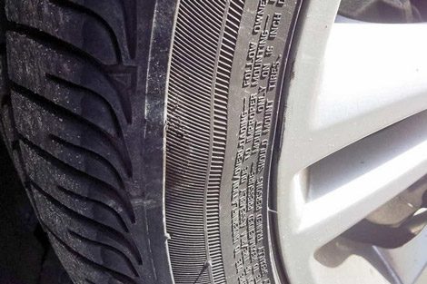 Tire with bulge