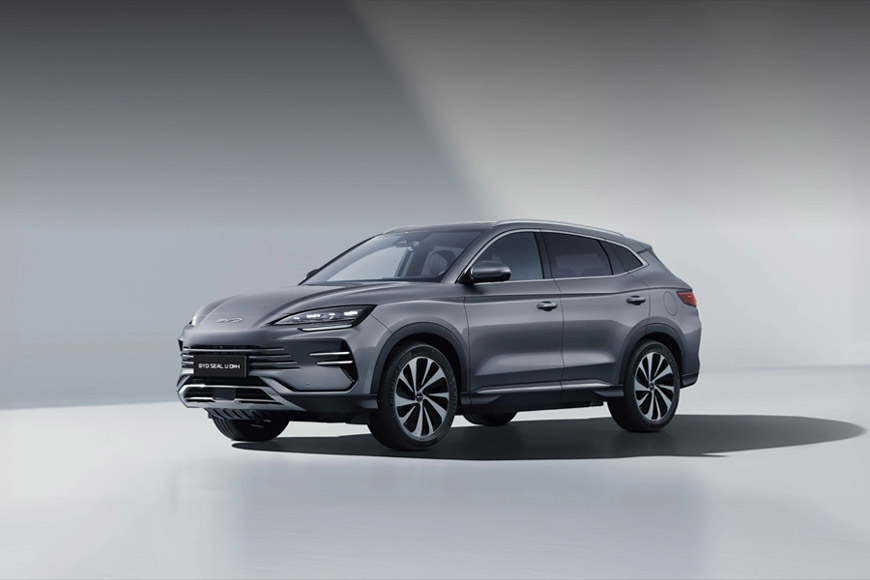 Chinese brand hybrid electric vehicle BYD SEAL U DM-i