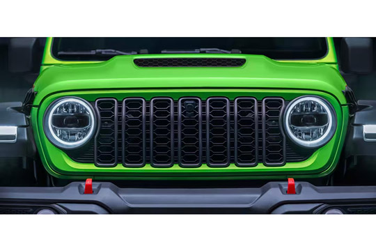 Close-up of the grille and headlights of the 2026 Jeep Wrangler