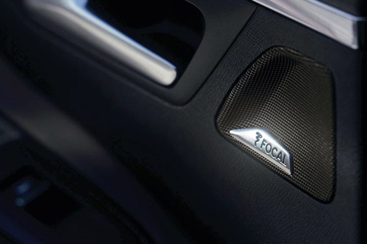 New PEUGEOT 3008 SUV FOCAL Hi-Fi