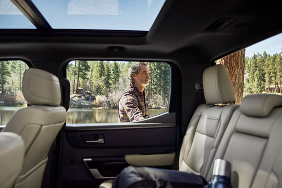 2026 Toyota Tundra Power Vertical Rear Window