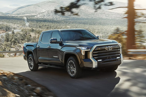 Three-quarter view of the front side of the 2026 Toyota Tundra